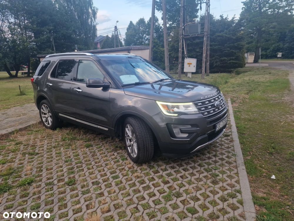 Ford Explorer - 8
