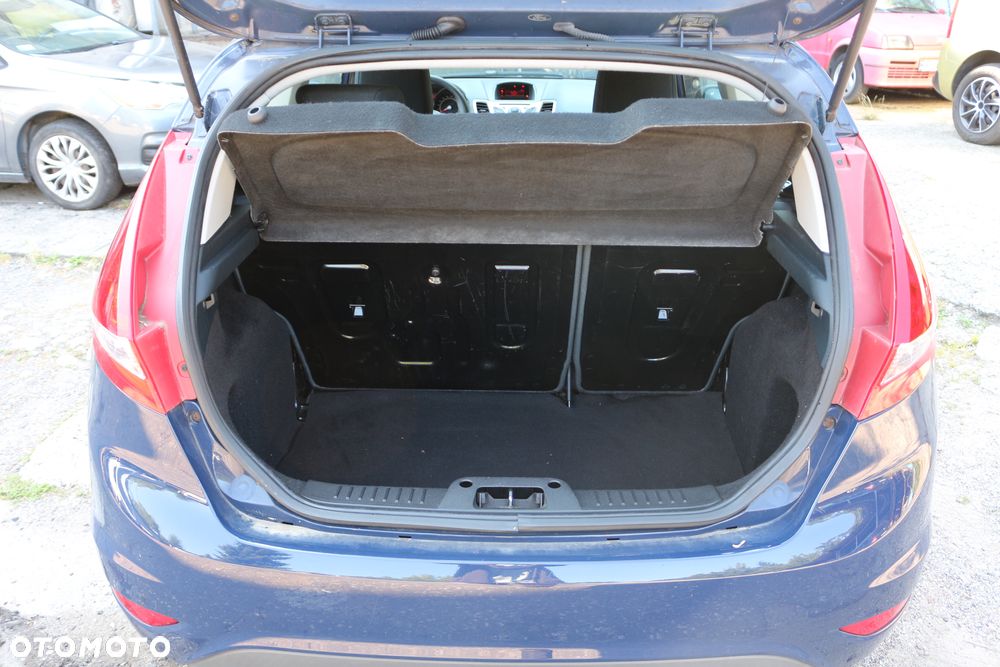 Ford Fiesta 1.4 Autom Trend - 10