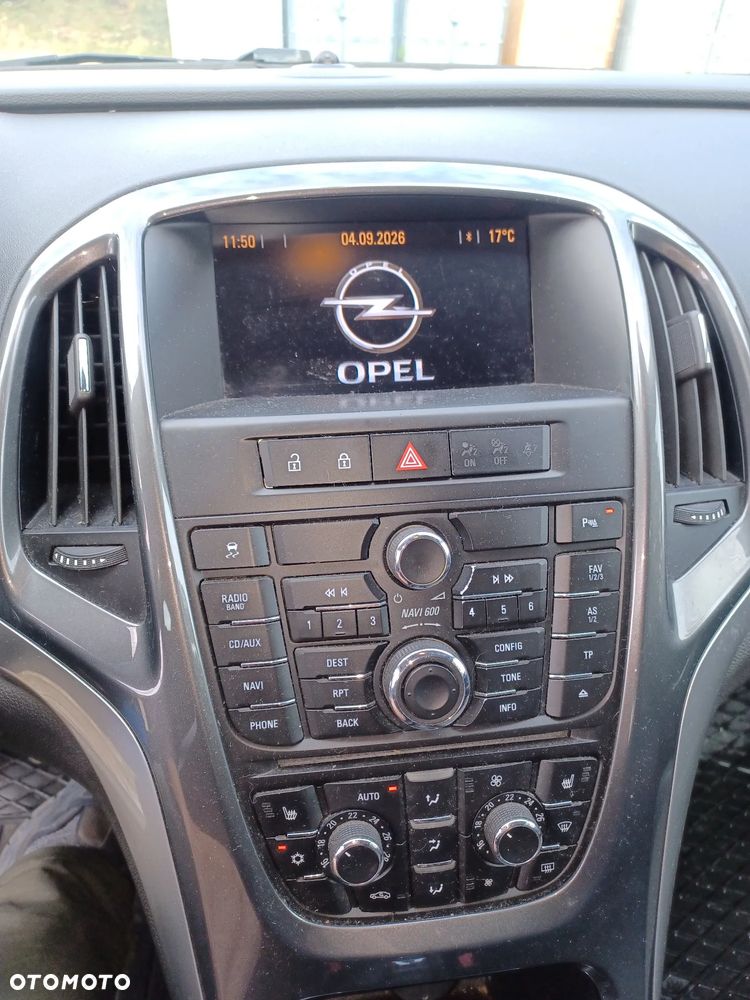 Opel Astra - 10
