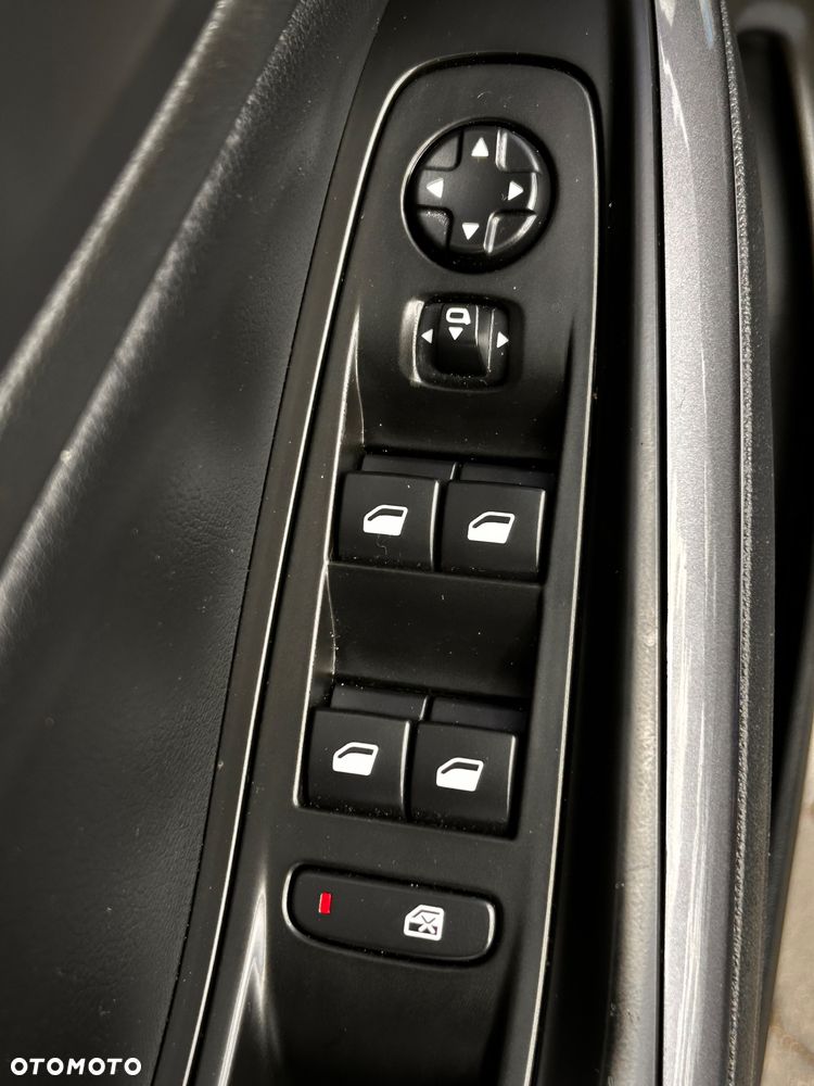 Opel Grandland X 1.5 D Start/Stop Automatik INNOVATION - 32