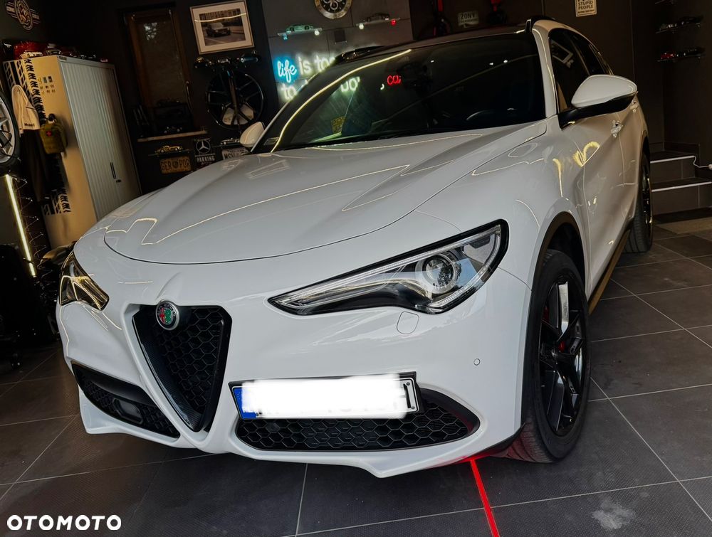 Alfa Romeo Stelvio 2.0 Turbo Executive Q4 - 11