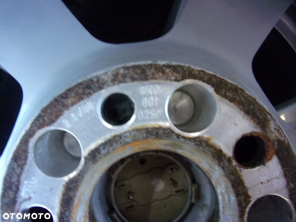 Alufelgi felga aluminiowa Audi 16" 5 x 112 7,5Jx16H2 ET45 - 3