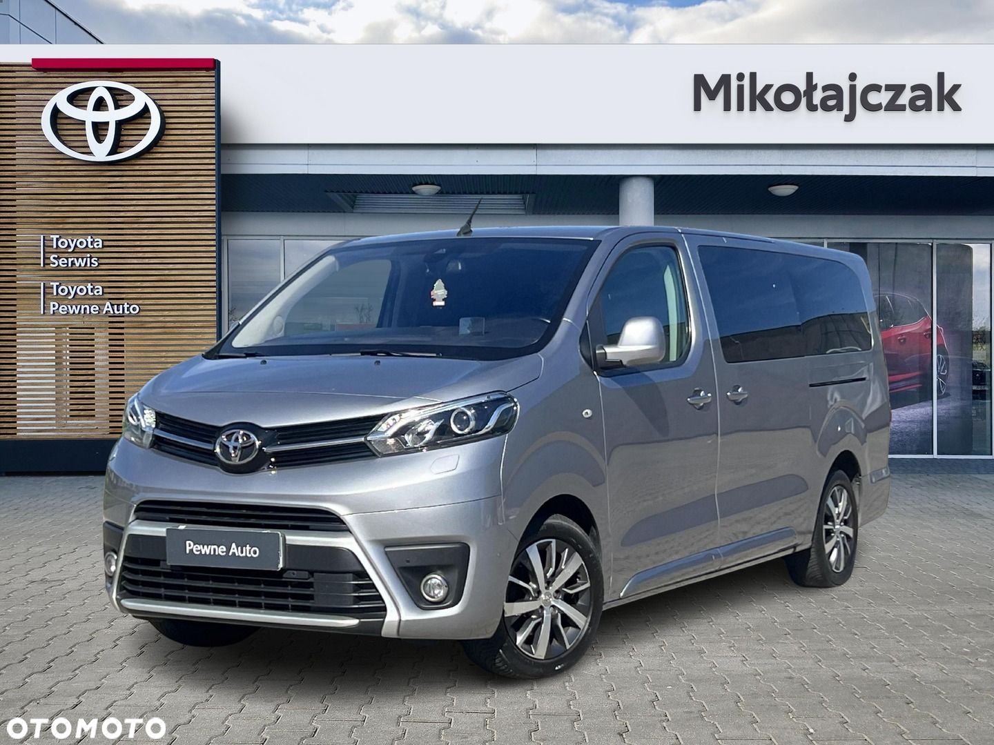 Toyota Proace Verso 2.0 D4-D Long VIP - 1