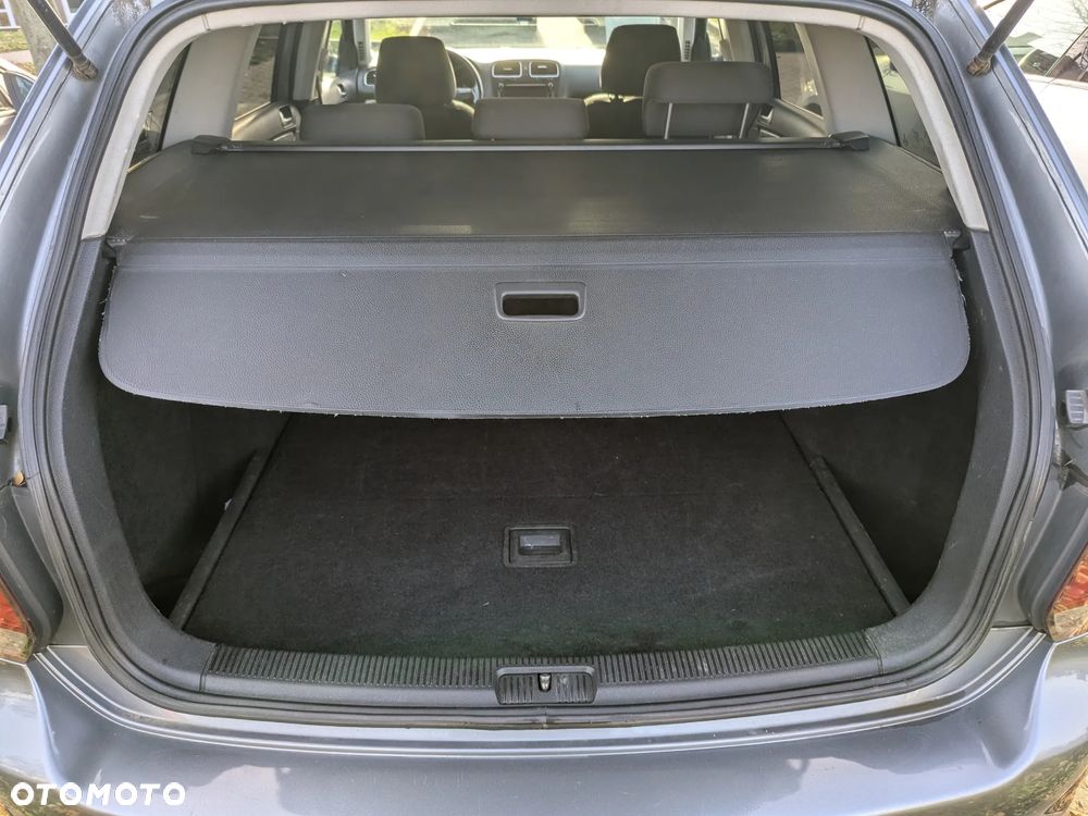 Volkswagen Golf 1.6 TDI DPF Comfortline - 22