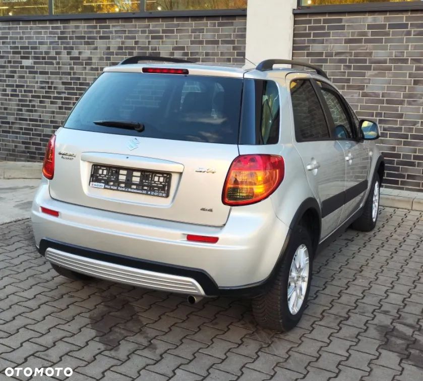 Suzuki SX4 1.6 VVT 4x4 Comfort - 18