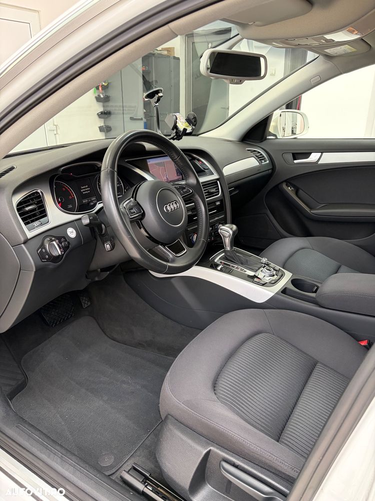 Audi A4 Avant 2.0 TDI DPF clean multitronic Ambition - 11