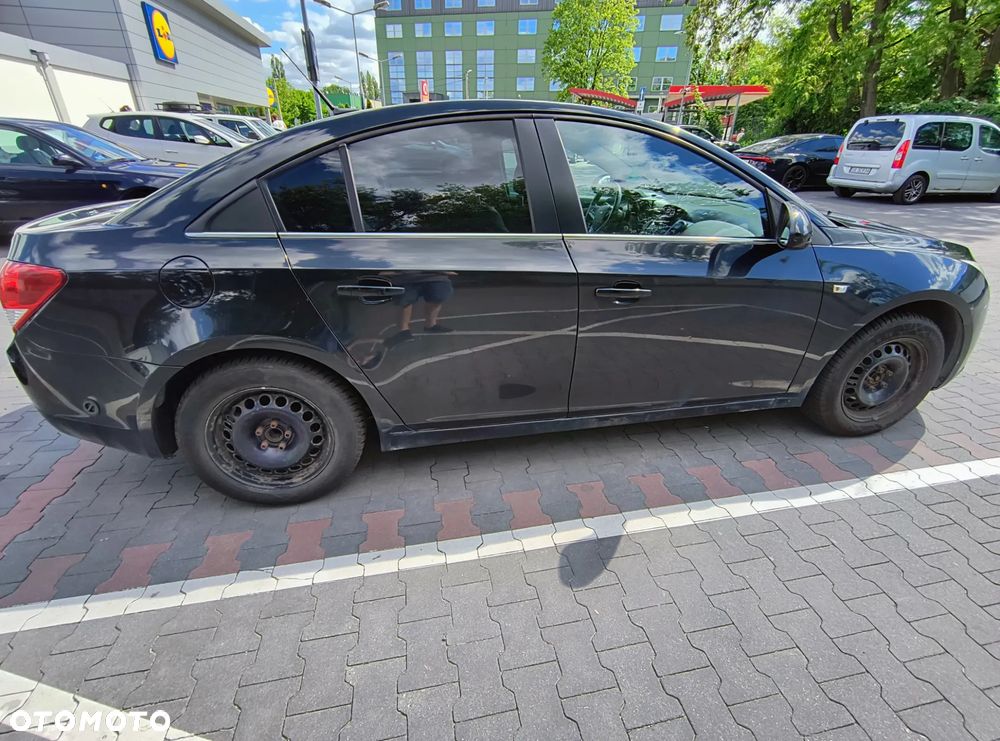 Chevrolet Cruze 1.8 LTZ - 3