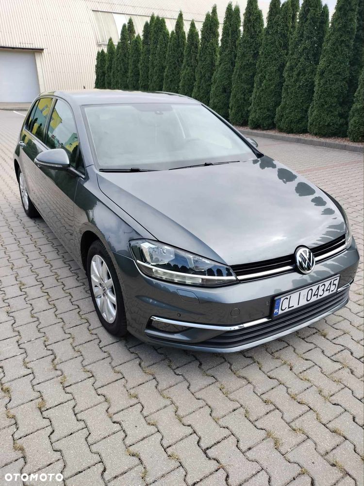 Volkswagen Golf - 2