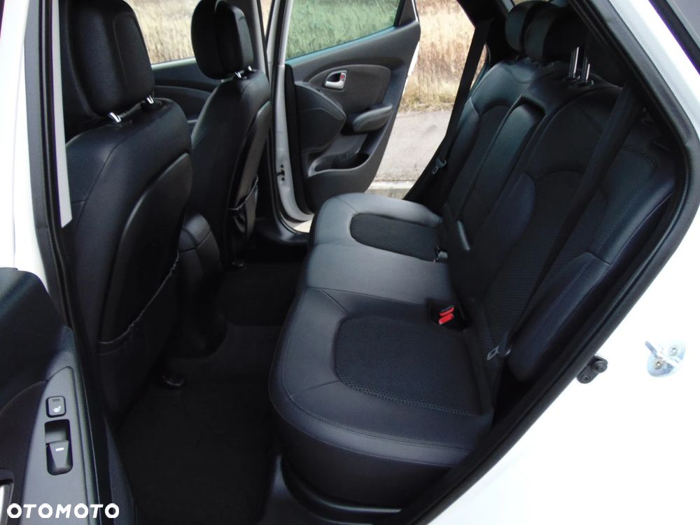 Hyundai ix35 2.0 2WD Style - 12