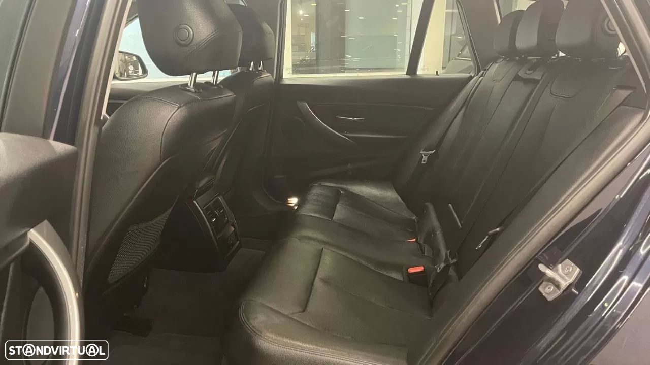 BMW 320 d Touring ED Line Luxury Auto - 14