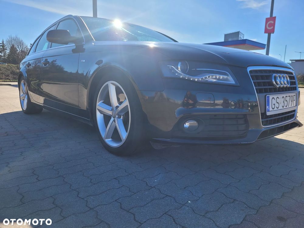 Audi A4 Avant 2.0 TDI - 10