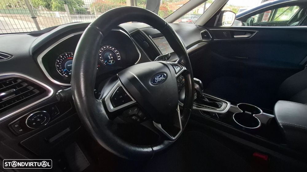 Ford S-Max - 20
