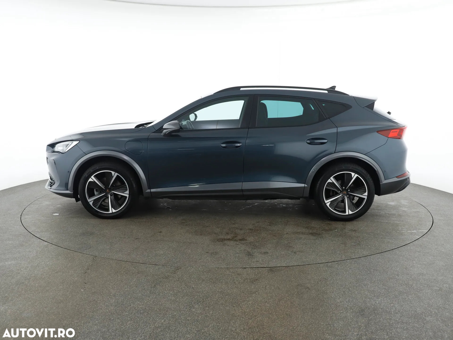 Cupra Formentor 1.4 e-HYBRID PHEV - 8
