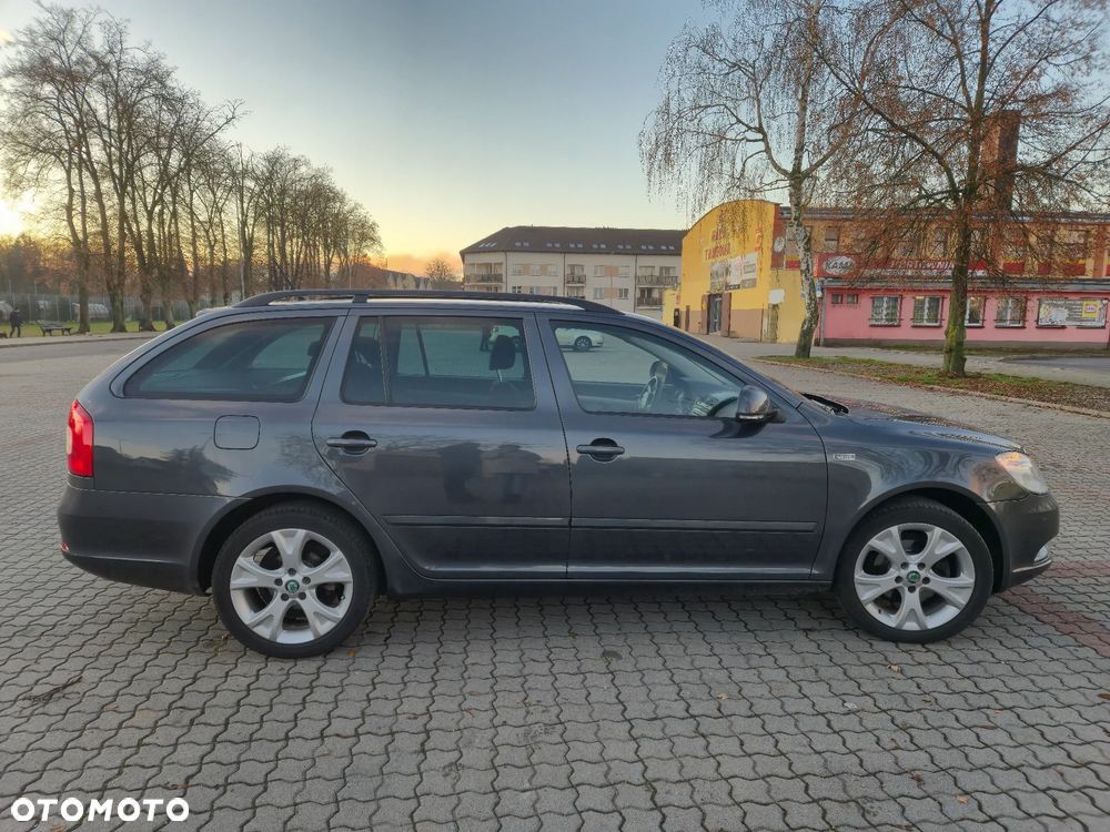 Skoda Octavia 1.6 TDI DPF FAMILY - 8