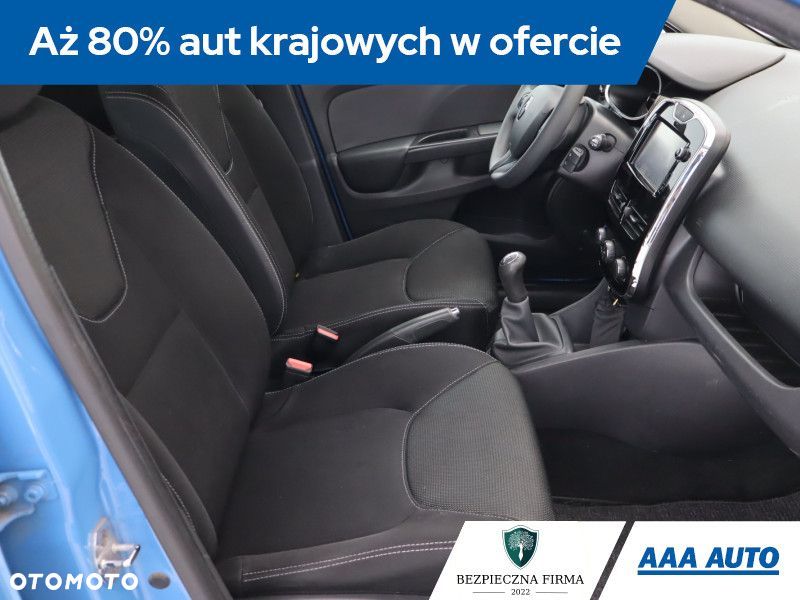 Renault Clio - 11
