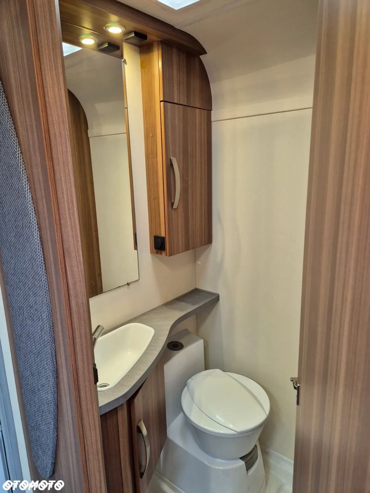 KNAUS Weinsberg  390 - 11