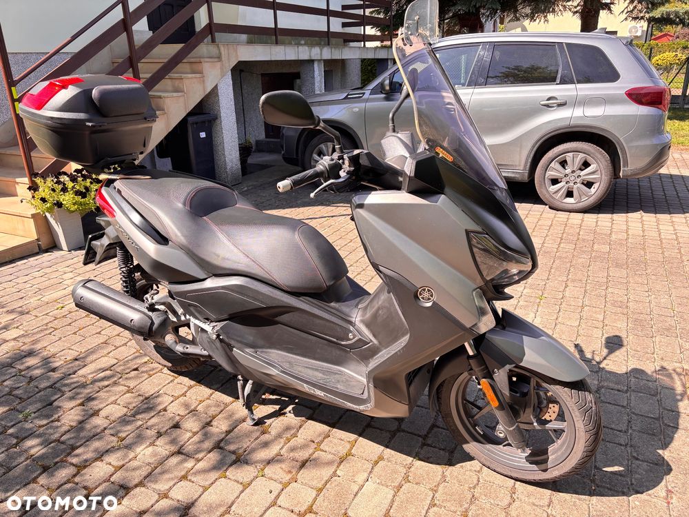 Yamaha X-max - 3