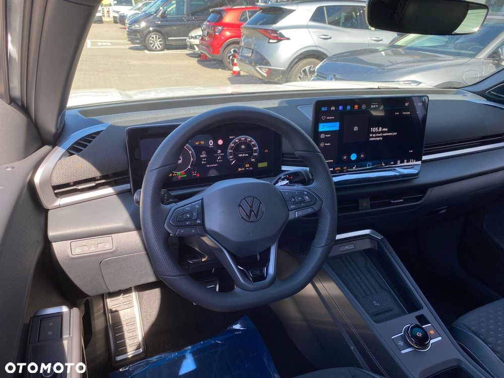 Volkswagen T-Roc 1.5 eTSI R-Line DSG - 11