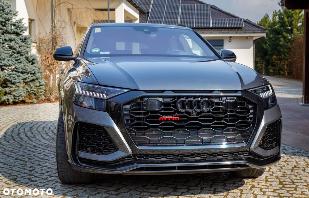 Audi RS Q8 - 4