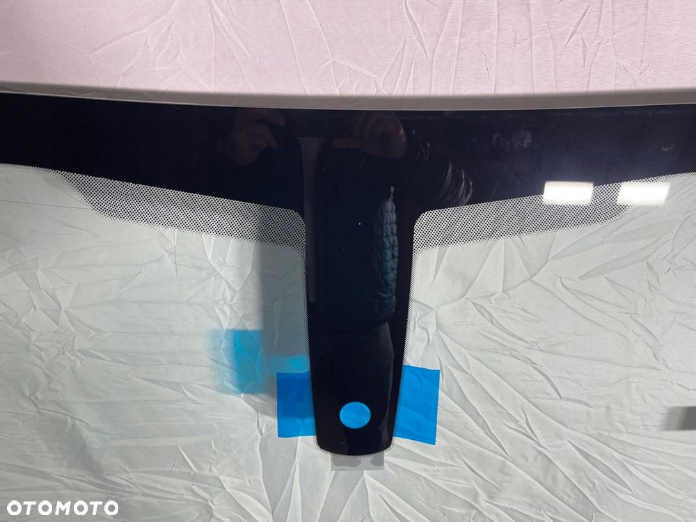 bmw i8 2d coupe nowa szyba przednia antena sensor hud po 2015- - 2