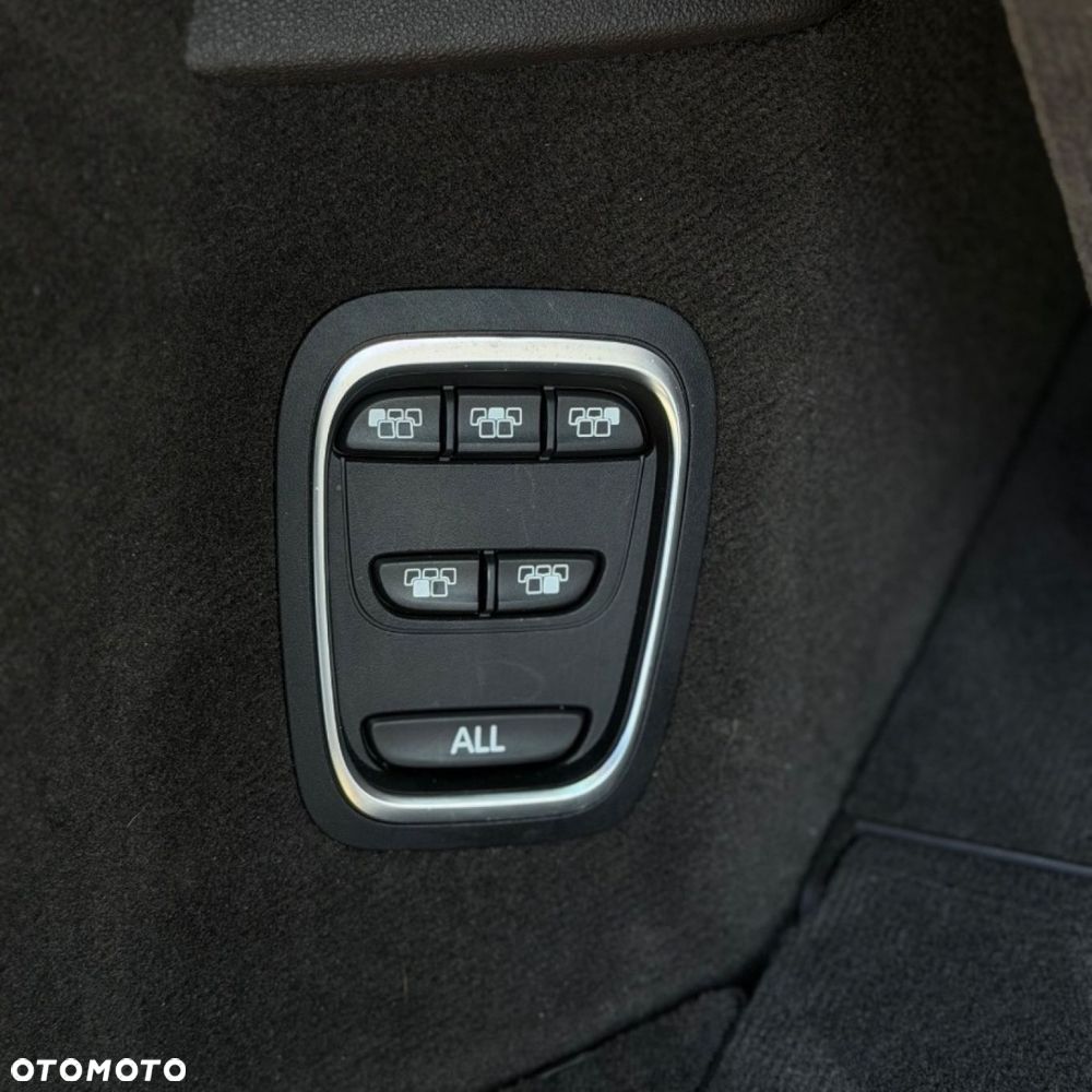 Renault Espace 1.6 dCi Energy SL Techno EDC 7 os - 29