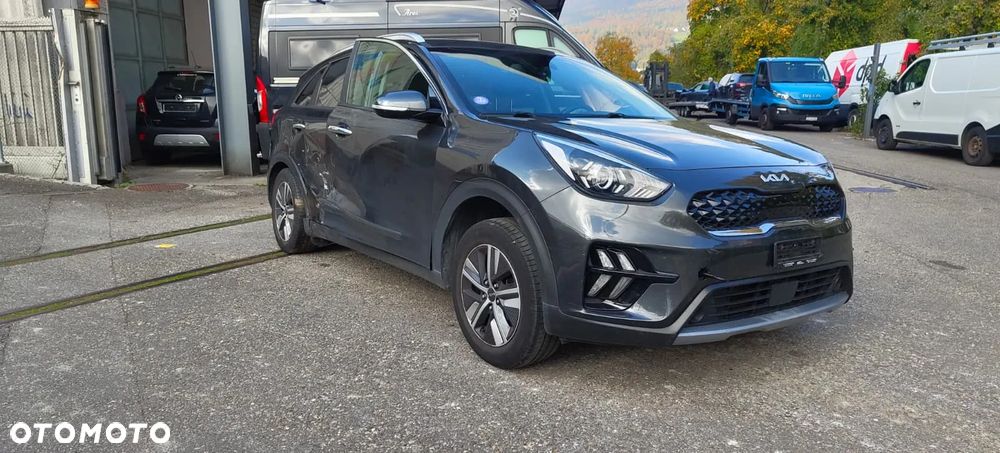 Kia Niro 1.6 GDI Hybrid Business Line - 2