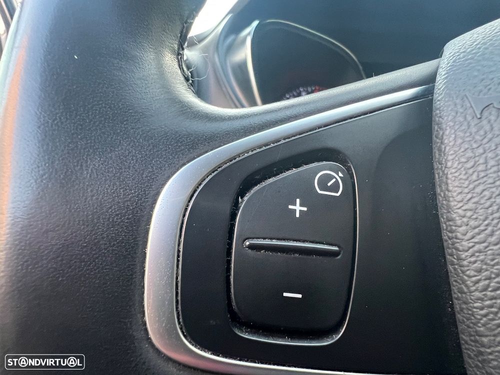 Renault Captur 0.9 TCE Exclusive - 29