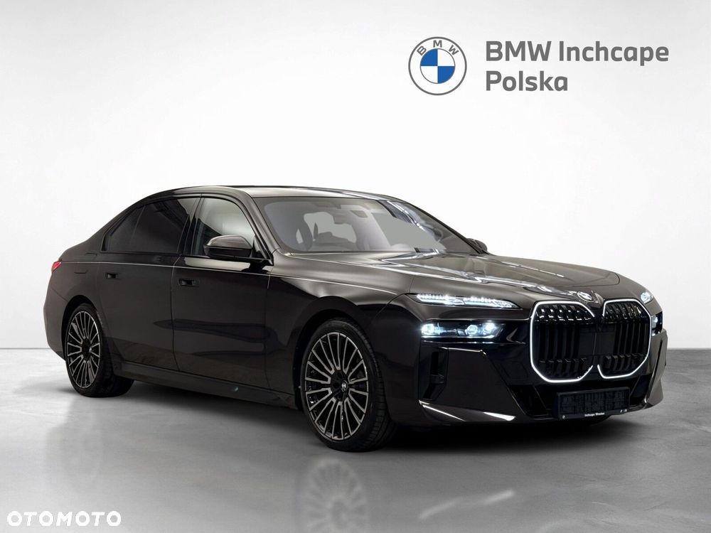 BMW Seria 7 - 8