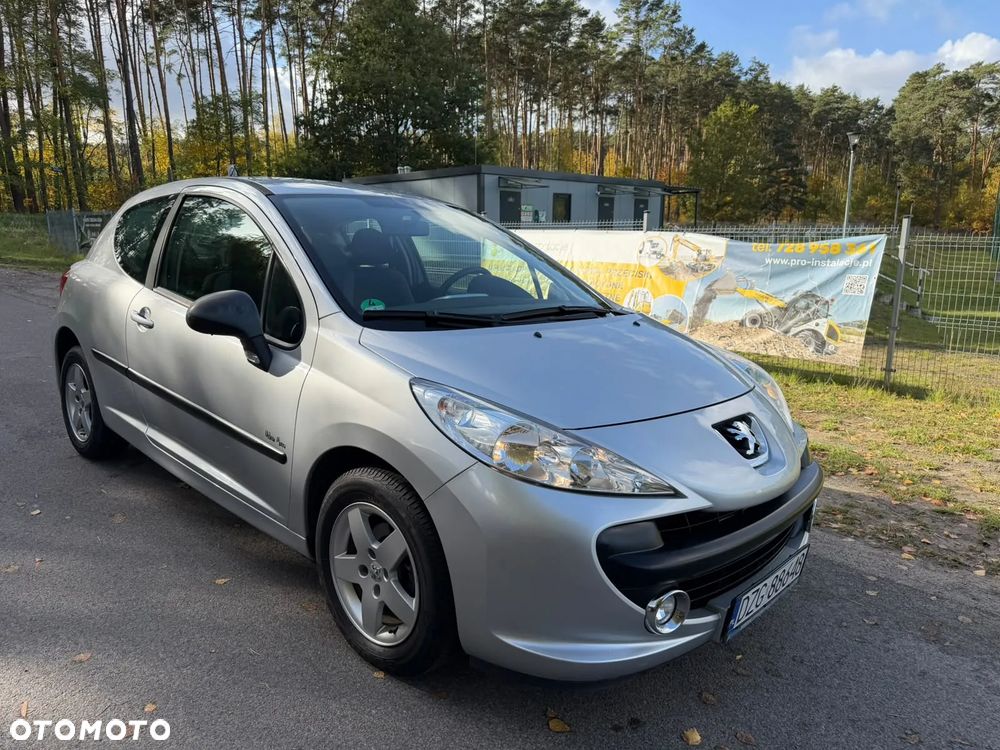 Peugeot 207 - 7