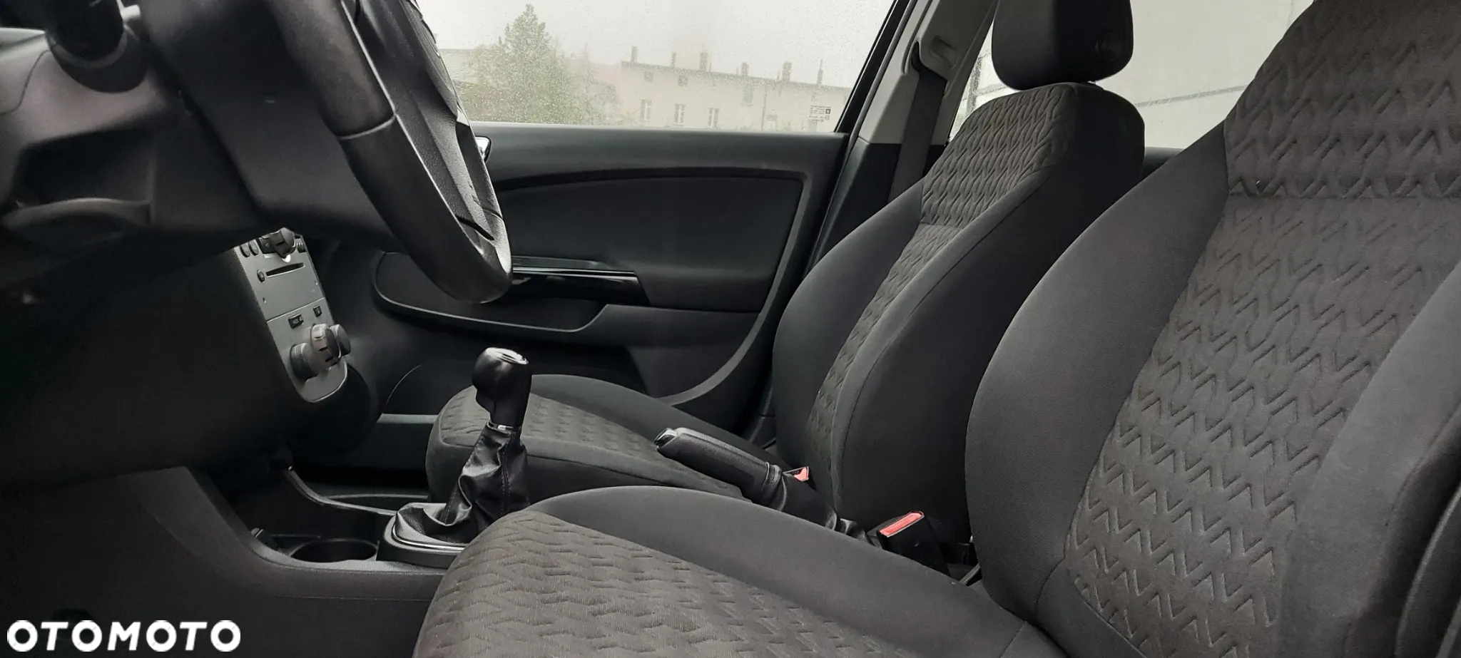 Opel Corsa 1.4 16V Cosmo - 39