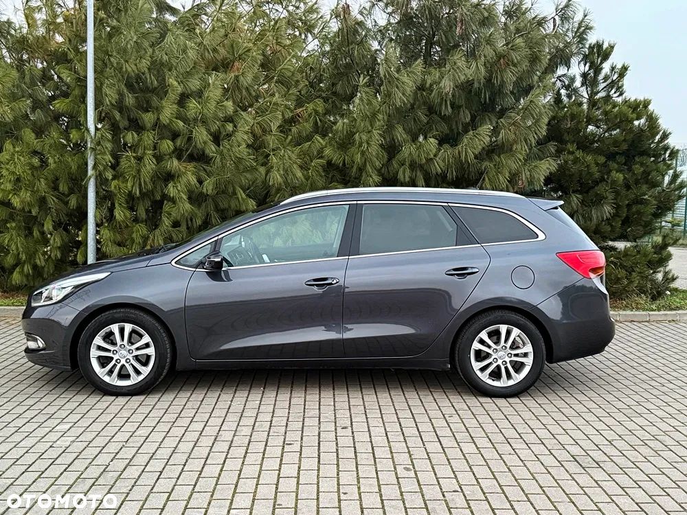 Kia Ceed 1.6 CRDi L - 10
