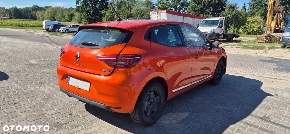 Renault Clio 1.6 E-TECH Equilibre - 18