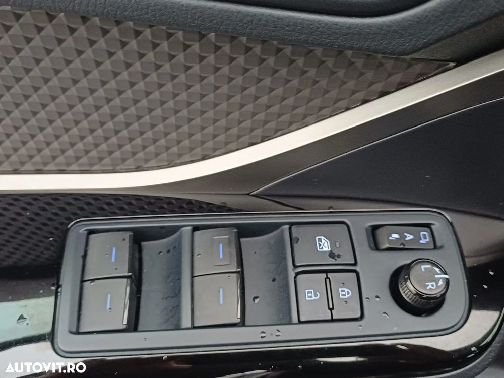 Toyota C-HR 2.0 HSD 184 CP 4x2 CVT Classy - 8