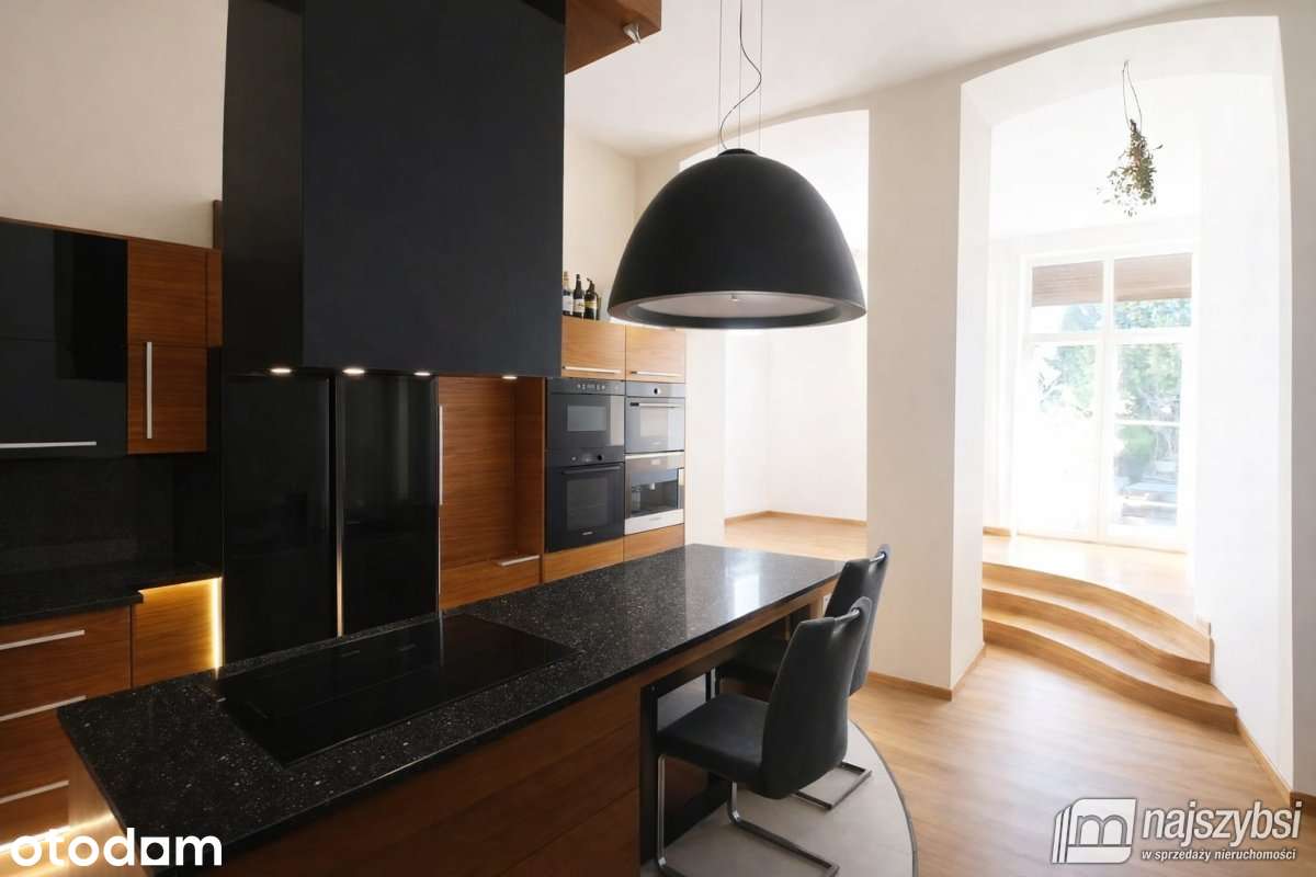 KOŁOBRZEG-WYJATKOWY APARTAMENT RODZINNY Z TARASEM