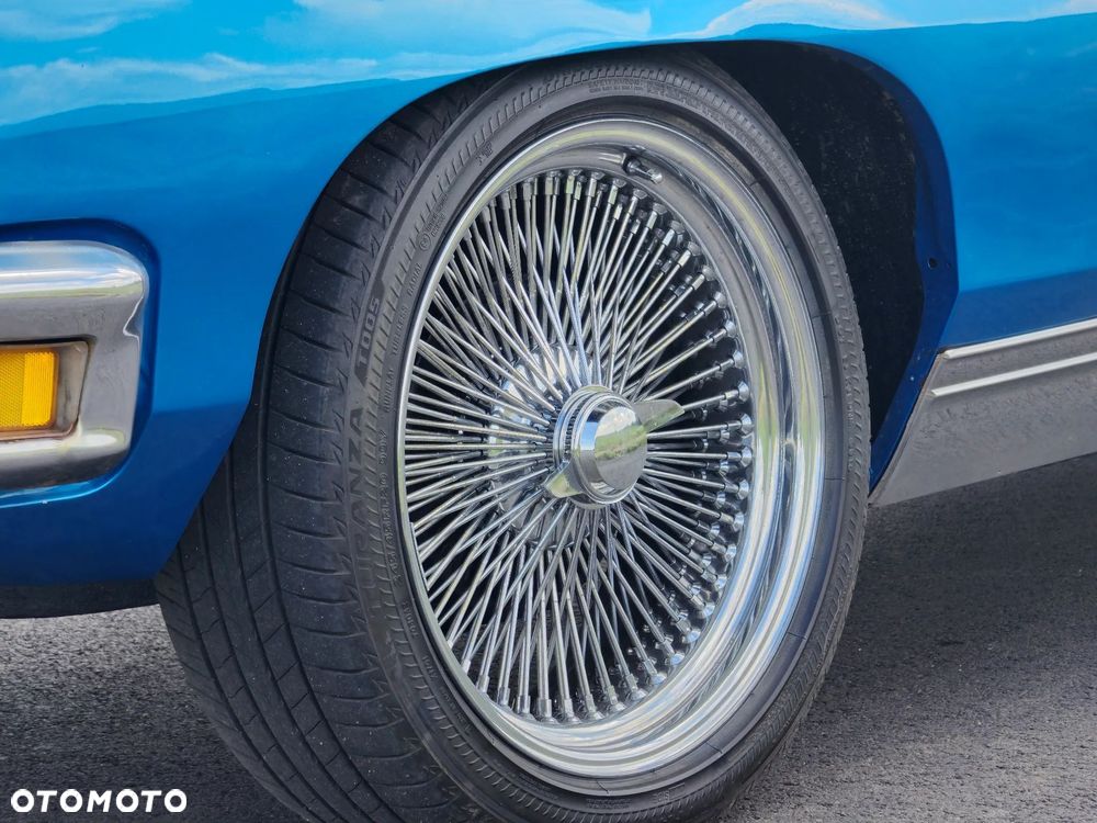 Pontiac Bonneville - 5