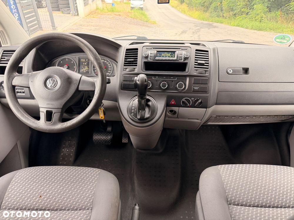Volkswagen Transporter - 12