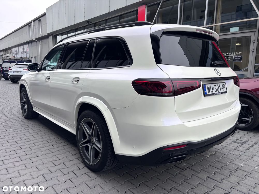 Mercedes-Benz GLS - 2
