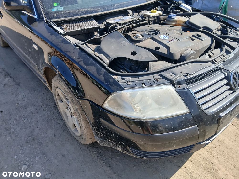 volkswagen passat B5 lift kombi L041 fotel fotele kanapa deska kokpit podsufitka boczek boczki klamka