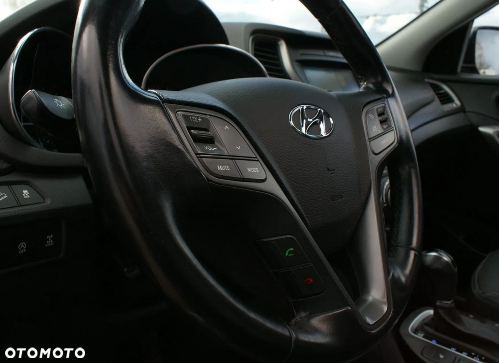 Hyundai Santa Fe 2.2 CRDi Premium 4WD 7os - 9