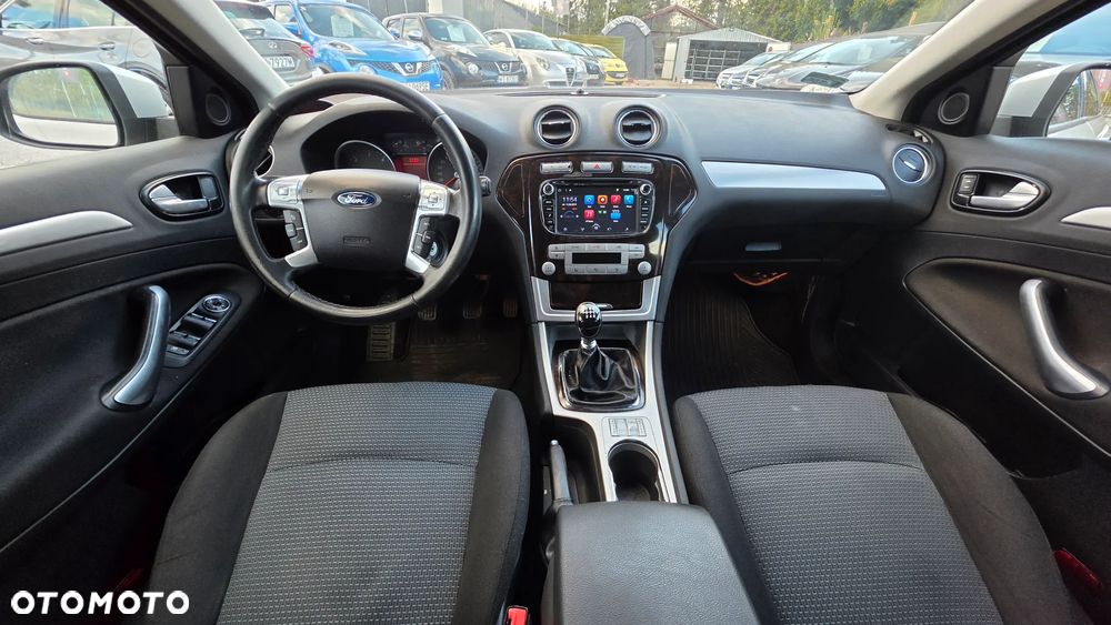 Ford Mondeo - 7