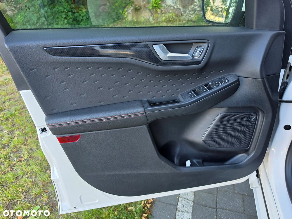 Ford Kuga 2.5 Duratec PHEV ST-LINE X - 13