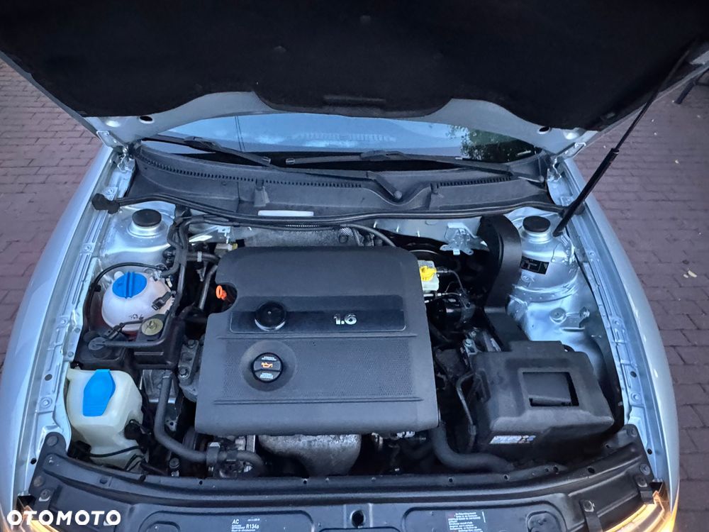 Seat Leon 1.6 Stella - 17