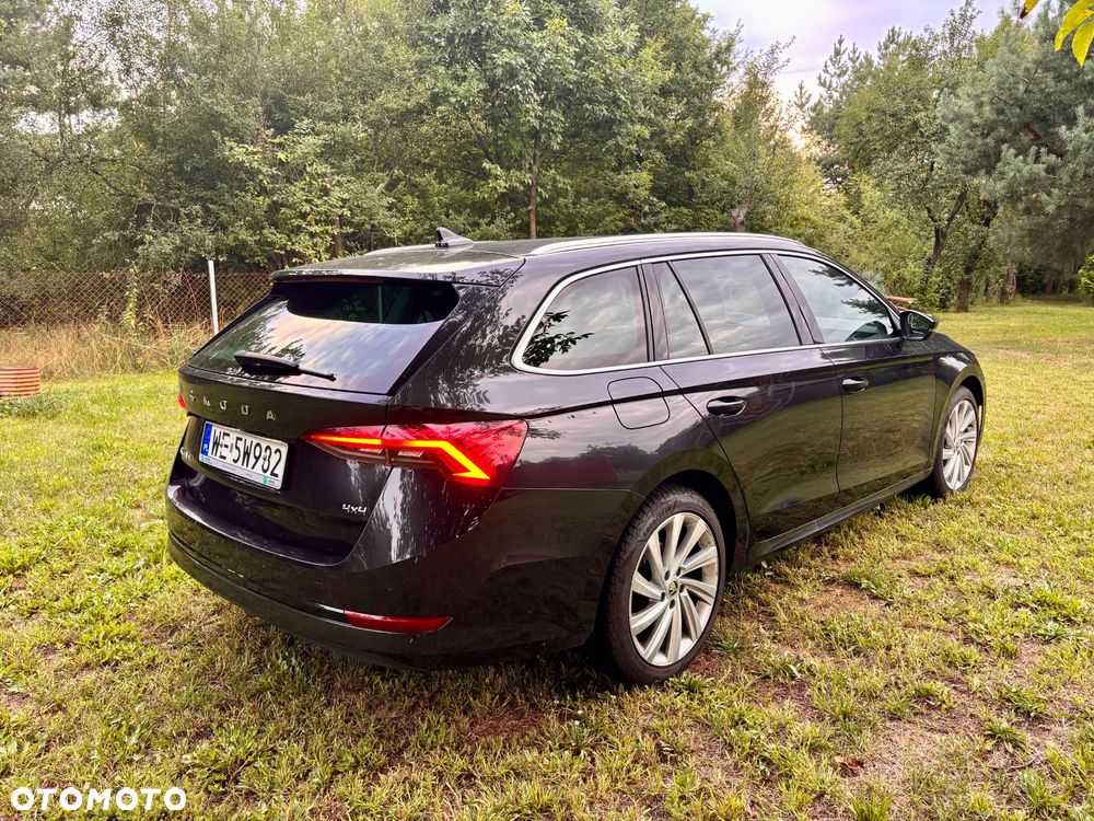 Skoda Octavia 2.0 TDI 4x4 Style DSG - 5