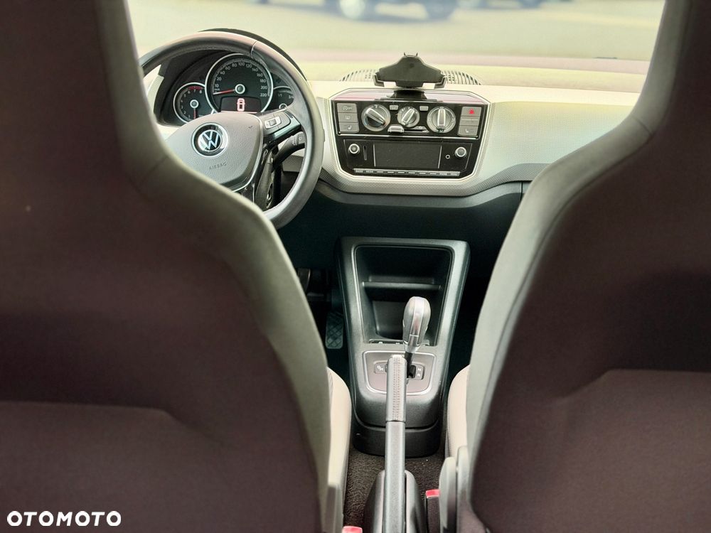 Volkswagen up! 1.0 street - 10