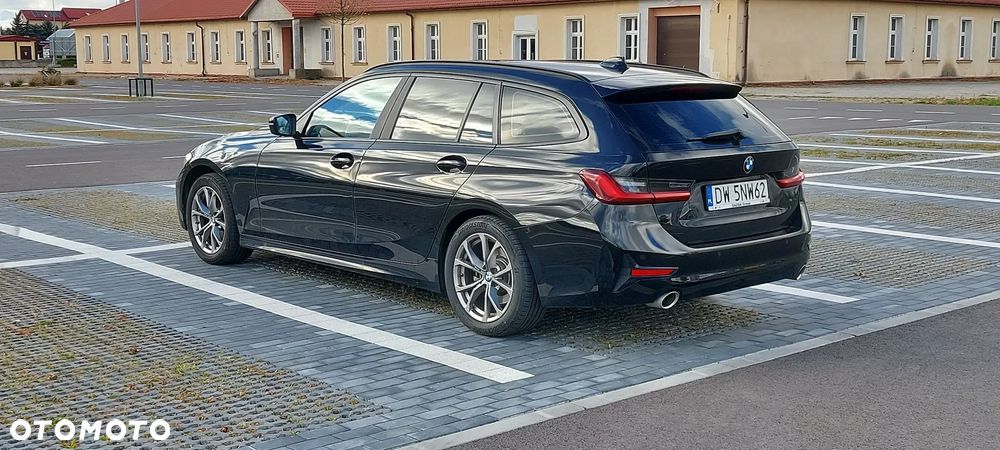 BMW Seria 3 318i Advantage - 10