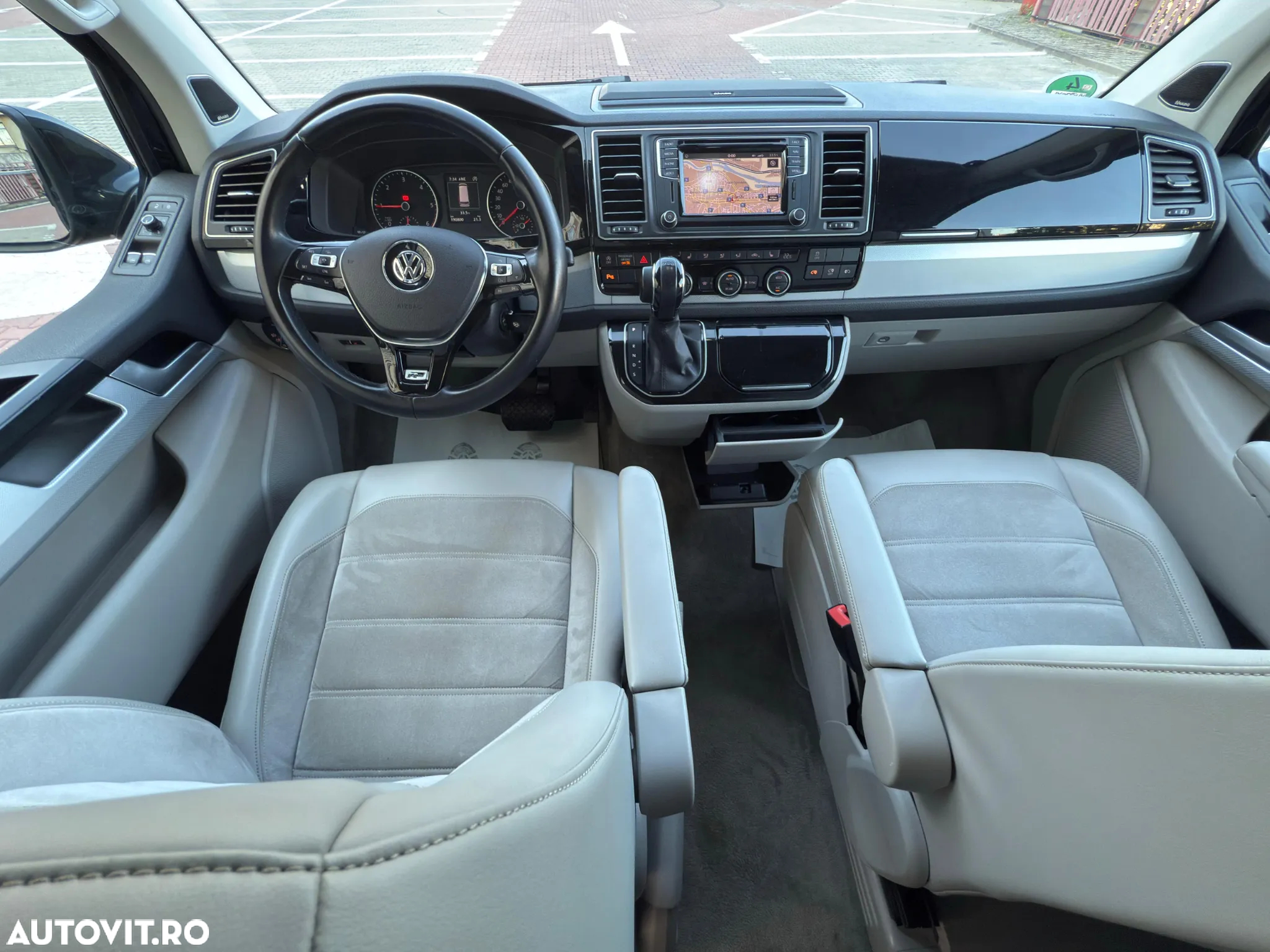 Volkswagen Multivan - 3