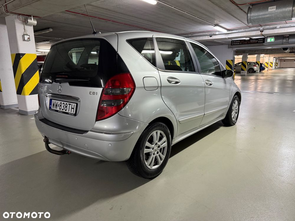 Mercedes-Benz Klasa A 180 CDI Autotronic Avantgarde Edition 10 - 7