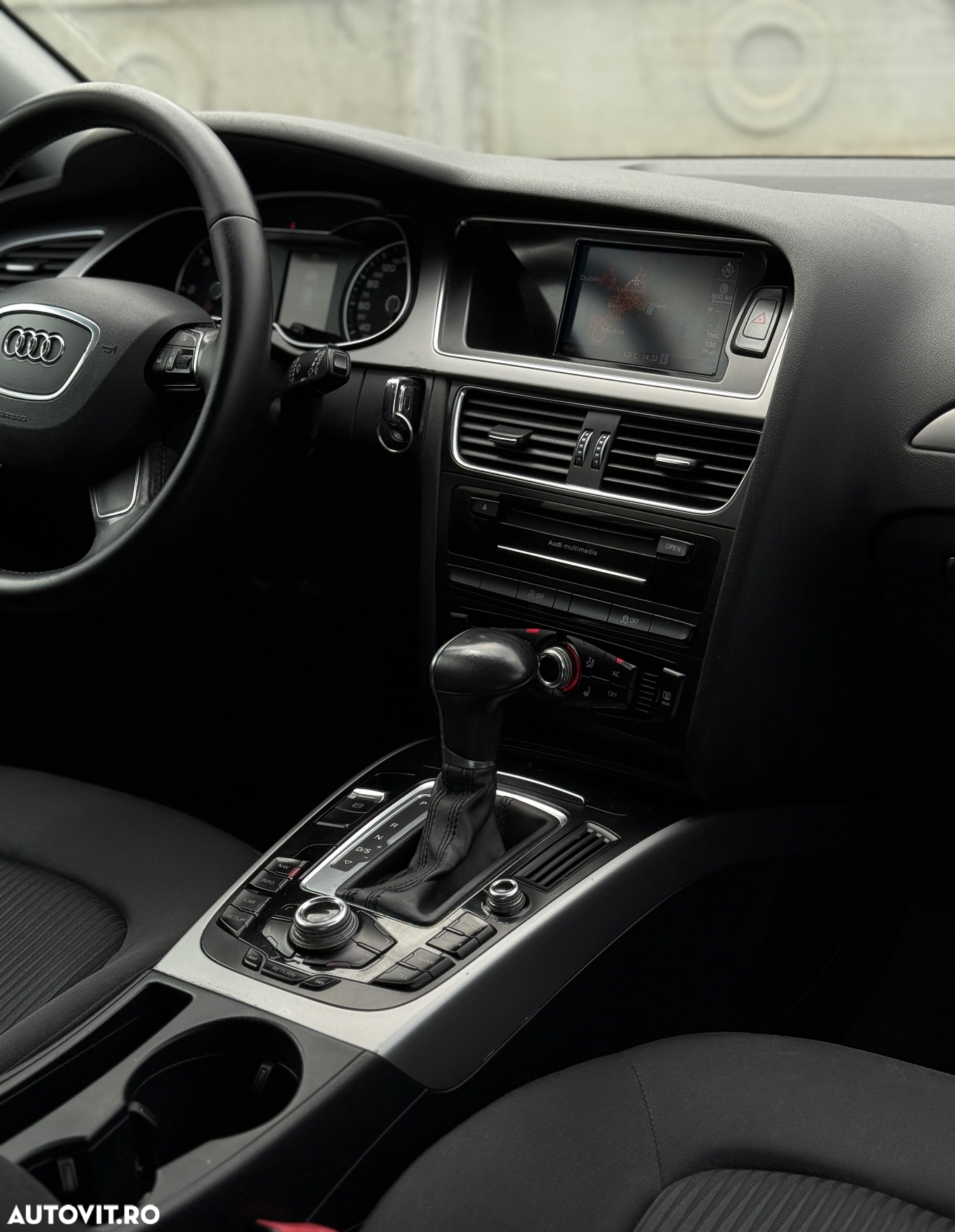 Audi A4 Avant 2.0 TDI Multitronic - 5