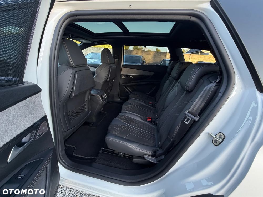 Peugeot 5008 PureTech 180 EAT8 Stop & Start GT - 30