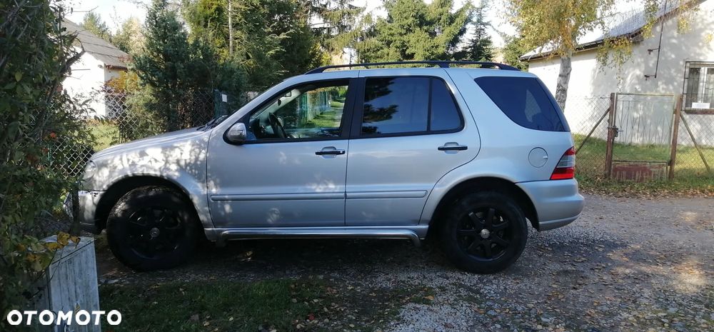 Mercedes-Benz ML 400 CDI - 11